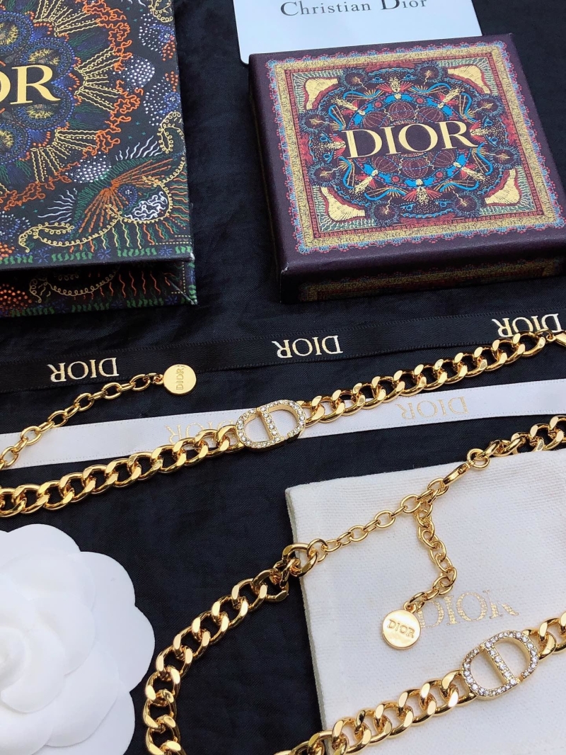 chr1st1an D10r necklaces